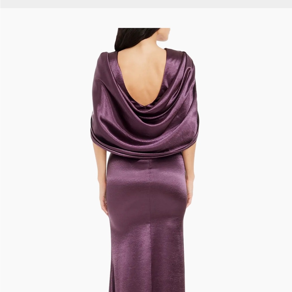 Satin gown - Picture 6 of 6